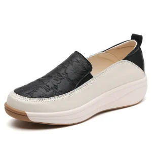 Large Size 35-43 Slip On Loafers Platform Sole Casual Shoes for Women