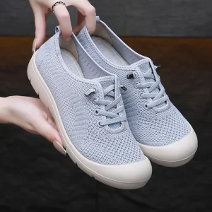 Large Size Casual Women’s Shoes Soft Sole Lightweight Breathable Comfortable Mesh Sneakers Non-slip Wear Walking Shoes Women