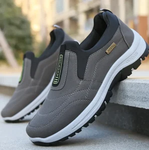 Large Size Men’s Women’s Casual Shoes for Spring Autumn Outdoor Running Walking Cross-Border Couple Style Height Increasing