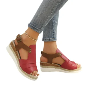 Large Size Sporty Platform Peep Toe Slope Heel Fish Mouth Buckle Beach Sandals Women Summer Slippers