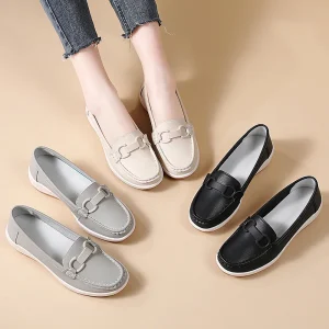 Large Size Women’s Casual Flats Slip-on White Shoes Wedge-Heeled Thick-Soled Mother’s Shoes