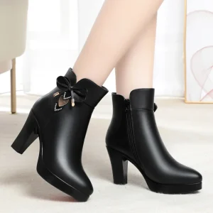 Large Sized Korean Western Classic ZIP Closure PU Women’s Midi High Heeled Boots with Pointed Toe Design
