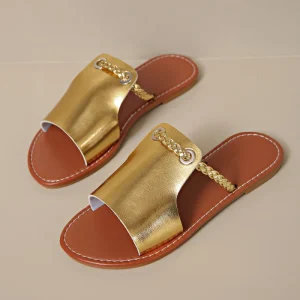 Large Summer Soft Bottom Slippers Women’s Solid Color Woven Slippers Simple Daily Beach Sandals