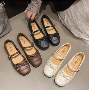 Latest Models Flat Single Shoes for Women With Bowknots Suitable for Skirts French Square Head Mary Jane Women’s Sandals