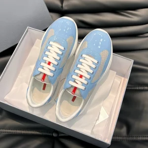 Leisure Sports Shoes Comfortable and Lightweight Design Walking Style Men’s and Women’s Model