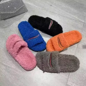 Luxury Designer Men’s Shoes Women’s Slippers Platform Plush Slides with Embroidery and Warm Lining