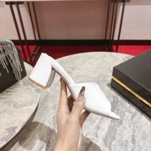 Luxury Elegant Women’s Daily Wear Red Bottom High Quality Jane Leather Mules Designer Running Shoes Heeled Slippers