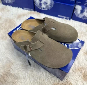 Luxury High Quality Premium Unisex Fashion Style Famous Real Leather Suede Women Outdoor New Arrival Cork Sandals