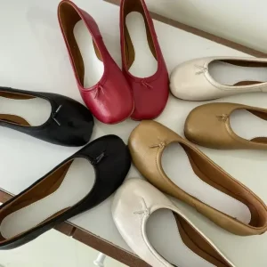 Manufacturer Handmade Women Flat Shoes Genuine Leather Custom Toe Soft Rubber Sole Ballet Shoes for Ladies