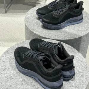Men’s Women’s Breathable Mesh Low Top Jogging Chunky Sneakers Breathable Mesh Upper Lightweight Casual Shoes Road Running Shoes