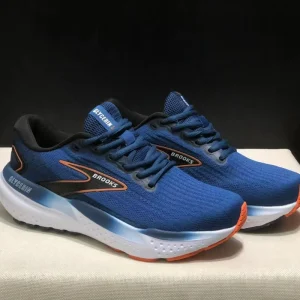 Men’s and Women’s Solid Color Lace Up Running Shoes Comfortable and Non Slip with Cloth Upper Material