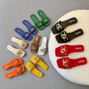 Metal Designer Sandals Slides Slippers Flat Sandals for Women and Ladies
