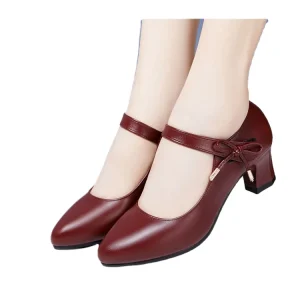 Modern Fashion Women’s Shoes with Soft Rubber Sole One Button Design Comfortable Small Leather Shoes for Summer