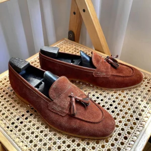 Mozhixi Customization Support Suede Loafer Shoes Quality Genuine Leather Women Men Slip on Casual Loafers With Tassel