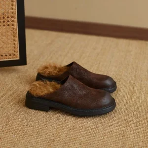 Mozhixi Private Label Winter Ladies Casual Clog Slippers Vintage Cow Leather Slip-on Women Mule Clog with Shearling Lining
