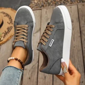 New Arrival Women’s Lace Up Height Increasing Sneakers Suede Upper Comfortable Platform Walking Women’s Shoes