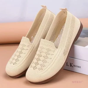 New Cloth Shoes Women’s Knitted Elastic Thick soled Breathable Non slip Versatile Loafers Casual Shoes