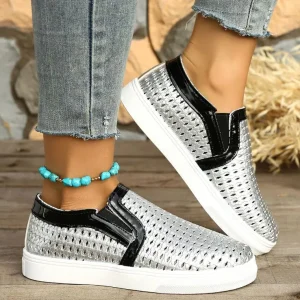 New Hollow Flat Heel Sneaker Large Thick Bottom Breathable Fashion Women’s Single Shoes