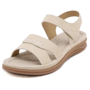 New Luxury Sandals Fashionable Beach Sandals Classic Solid Color Women’s Flat Sandals