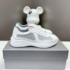 New Men’s Women’s Casual Comfortable Sneakers Thick Sole Lightweight Height Increasing Breathable Designer Wear resisting Tennis