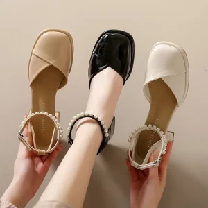 New Product Design Women’s Summer One-Strap Rhinestone Upper Chunky Heels Outdoor Sandals French-Style High Heels