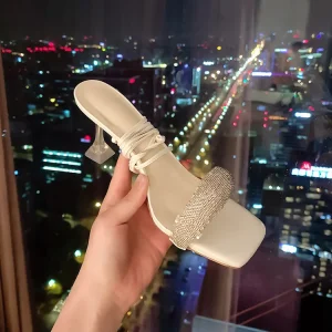 New Sexy Open Toe Summer Spring Women’s Korean Solid Rhinestone Square Thin Heels Sheepskin TPR Midsole Wedding Fashion Trend