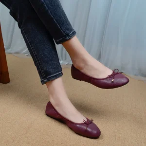 New Spring Soft soled Ballet Flats Breathable Durable Slip On Bowknot Comfortable Black Cloth Women’s All match
