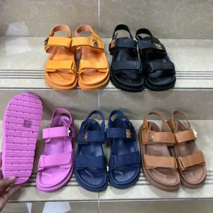 New Style Fashionable Casual Comfortable Flat Women’s Sandals for Lady Shoes