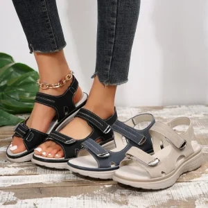 New Style Outdoor Flat Sandals for Women Sporty Style Mid Heel Breathable Lightweight Beach Slippers