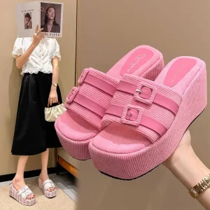 New Summer Slippers Ins Square Thick Bottom Casual Vacation Beach Style Women’s Shoes Thick Bottom Height increasing