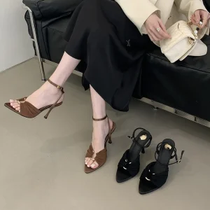 New Summer Women’s High Heel Sandals Pointed Toe Silk Open Toe Shoes With Metal Luxury