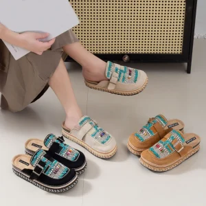 New Trend Lady Mules Platform Sandals Pretty Rhinestone Suede Slippers Winter Fashion Mules Slippers for Women
