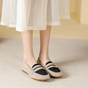 New Women’s Casual Shoes Large Size 34-44 Light Weight Square Toe Flat Comfortable with Cushioning for Autumn and Spring