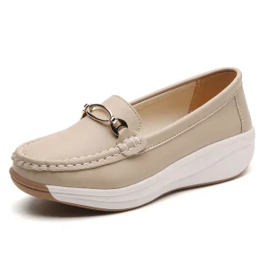 New Women’s Genuine Leather Upper Casual Platform Shoes Thick Soled Slip On Loafers Flat Non Slip Lightweight Autumn Rubber