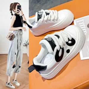New Women’s Thick Sole White Sneakers Black and White Panda Pattern Board Shoes Casual Sports Versatile Footwear