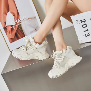 OEM Custom RTS Women Running Shoes Fashion Casual Sneakers EVA Midsole Genuine Leather Lining Winter Sports Shoes