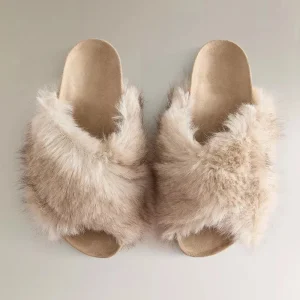 OEM ODM Custom Logo Women’s Fashion Comfortable Fluffy Open Toe Crossover Sandals Faux Fur Slippers