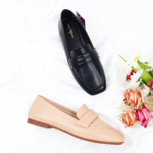 OEM ODM New Arrival Strap Loafer Designer Slip On Casual Soft Comfortable Round Toe Flat Ladies Shoes for Women