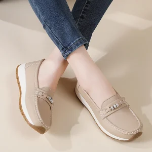 Plus-Size Women’s Loafers Wedge Heel and Flat Comfortable Mom Shoes for All Seasons