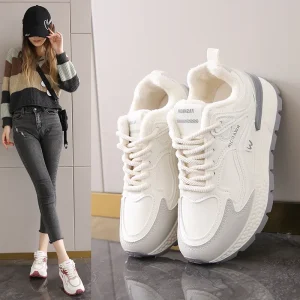 Plush Sports Shoes Women’s Winter High Quality Comfortable Leisure Warm Cotton Shoes Fashion Outdoor Walking Shoes
