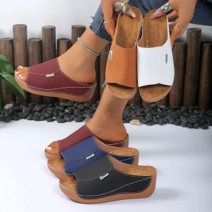 QF1 Comfortable Women’s Slippers Durable Thick Sole Non-slip Solid Color Lightweight Wearing Outside Beach Shoes