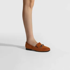 Retro Caramel Suede Loafers for Commute French Lazy Round Toe Beaded Metal Buckle Low Heel Shoes Daily Casual Slip on Footwear