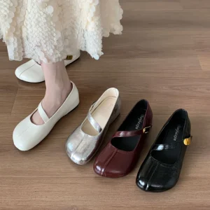 Retro Red Solid Non-Slip Single-Layer Women’s Spring New Velcro Mary Jane Small Leather Toe Commute Loafers
