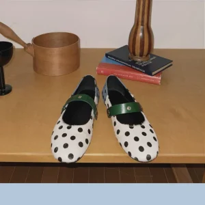 Round Flats Korean Version Casual Comfortable Lightweight Breathable Women’s Genuine Leather Lining Shoes