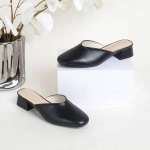 Sheepskin Closed Toe Half 3.5cm Button Closure Women’s Mules Chunky Heel Square Toe Spring Summer