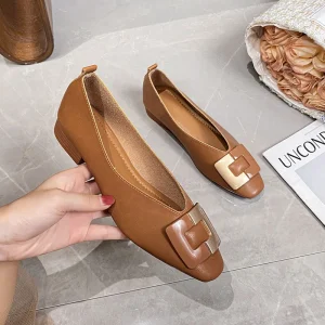 Slip on Comfortable Women Fashion Shoes Soft Walking Shoes Low Heel Ladies Flat Casual Shoes