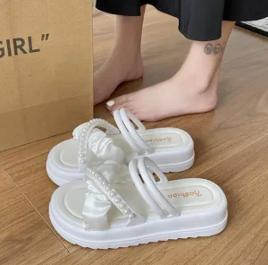 Soft Sole Pearl Vintage Cross Strap Flat Bottom Slippers Fashion Casual Women’s Sandals