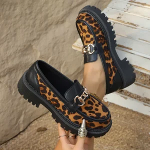 Spring Fall Women’s Retro Leopard Print Flats Versatile Metal Buckle Toe Loafers Large Size Thick Sole