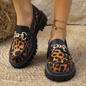 Spring Fall Women’s Retro Leopard Print Flats Versatile Metal Buckle Toe Loafers Large Size Thick Sole New Foreign Trade