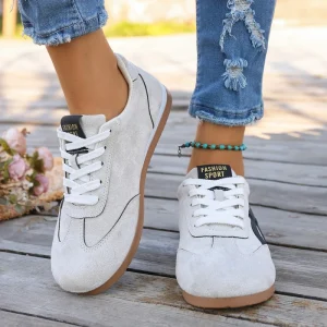 Spring New German Suede Training Shoes Retro Women’s Versatile Breathable Lightweight White Sneakers Casual Sports Board
